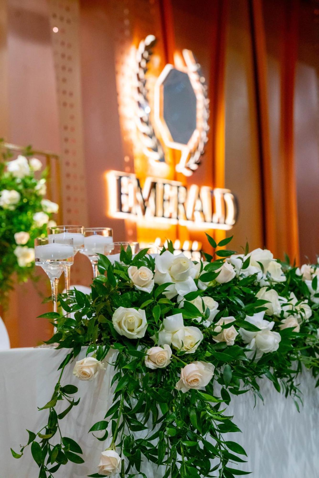 Emerald Hotel Priştine Dış mekan fotoğraf